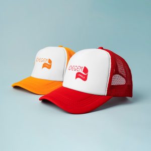 כובעים ממותגים